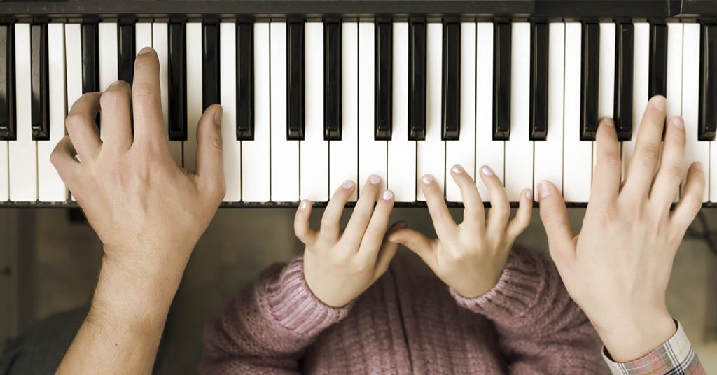 If You Want Smarter Kids Teach Them Music, Not Coding, According To MIT - Featured image