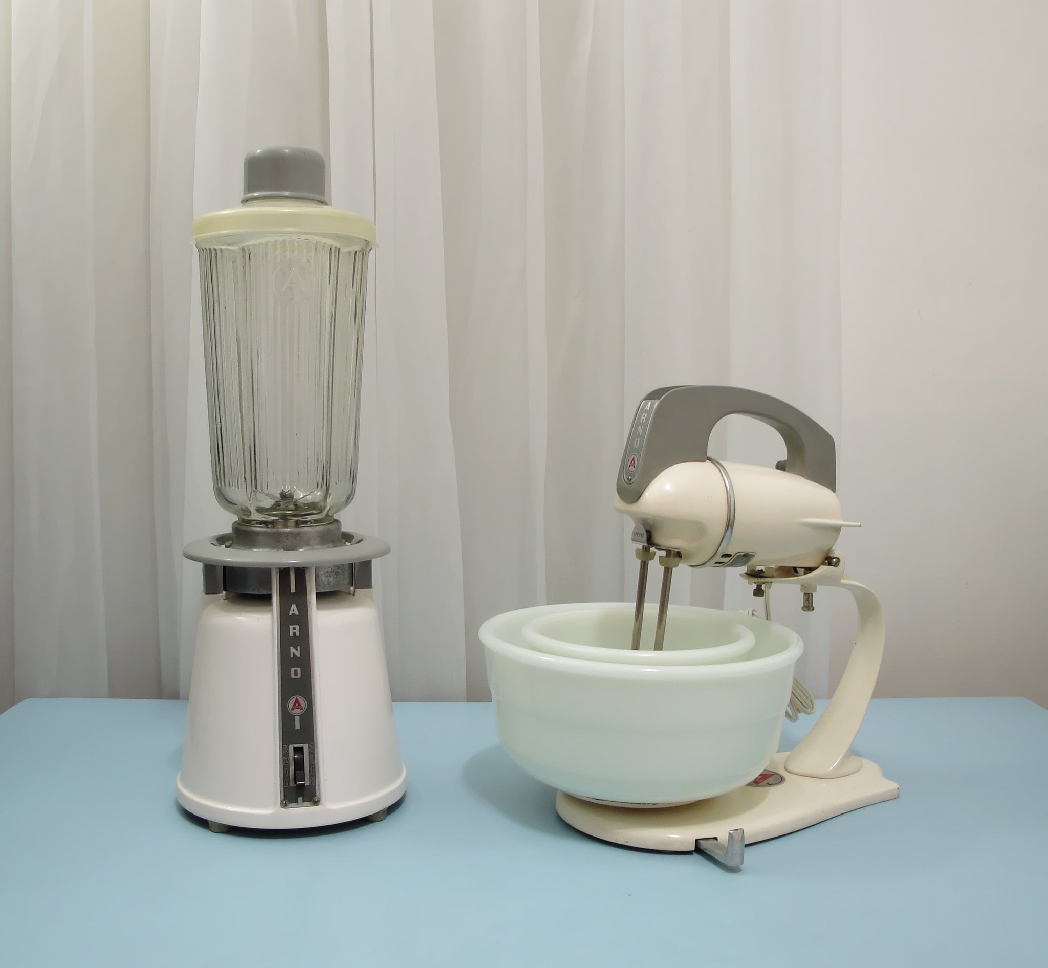 39 Household Items Everyone Had 30 Years Ago That Nobody Has Anymore