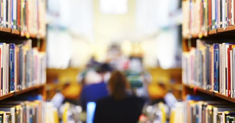 Library Desk Created for Working Parents Goes Viral - Featured image