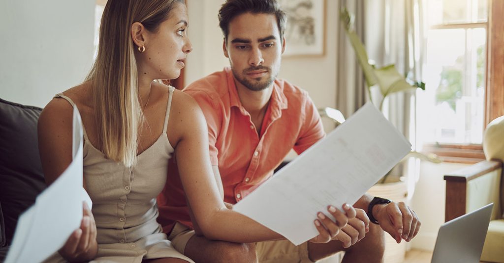 If Your Partner Does These 7 Things, it May be Financial Abuse - Featured image