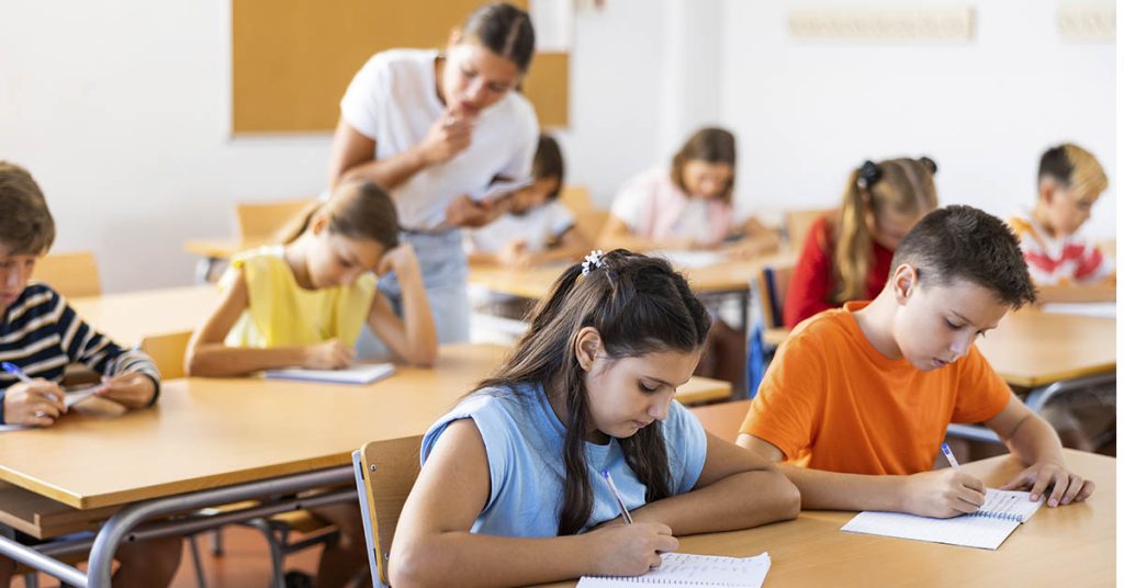 Parents stumped by exam question for a 10-year-old - Featured image