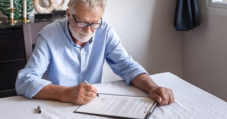 Rich Old Man Excludes His Children from Will and Leaves His Inheritance to Triplets from Orphanage - Featured image