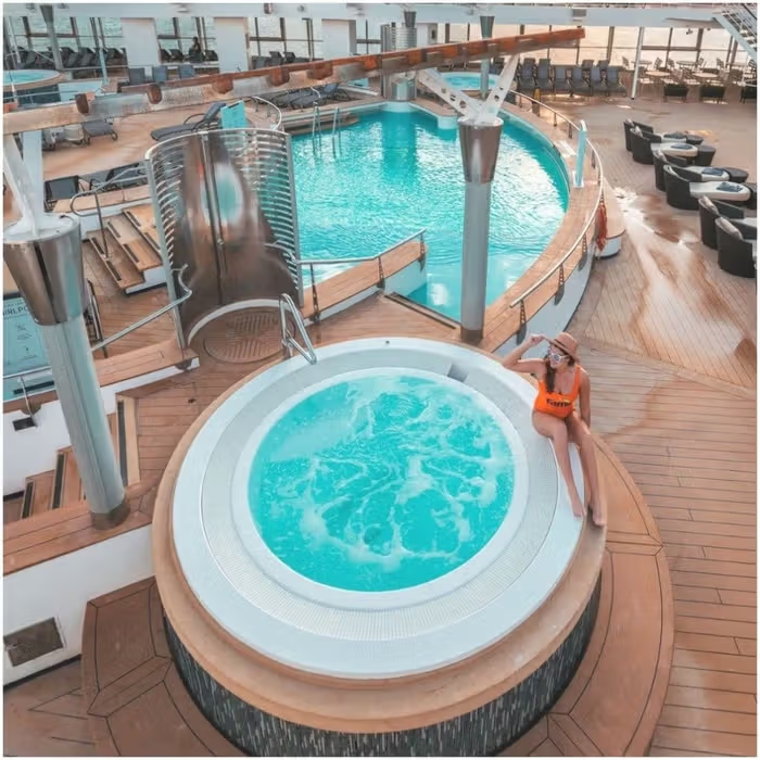 hot tub on cruise ship