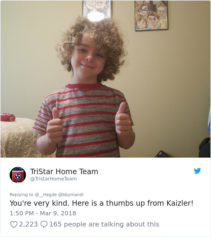 A twitter snapshot of Kaizer holding his thumbs up