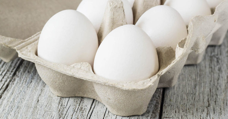 There is a Right Way to Remove Eggs from Cartons. Who Knew - Featured image