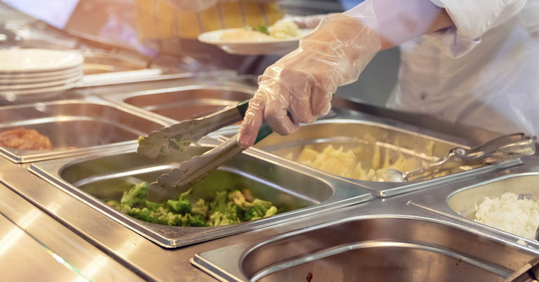 8-Year-Old Pays Off School Lunch Debt After Seeing Friend Denied A Hot Lunch - Featured image