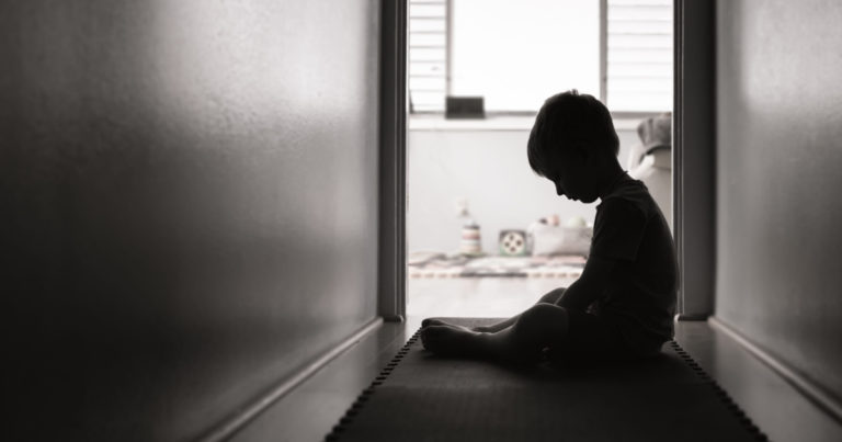 9-Year-old Boy Lived Alone in Unheated Apartment for 2 Years While Mother Lived With Boyfriend in France - Featured image