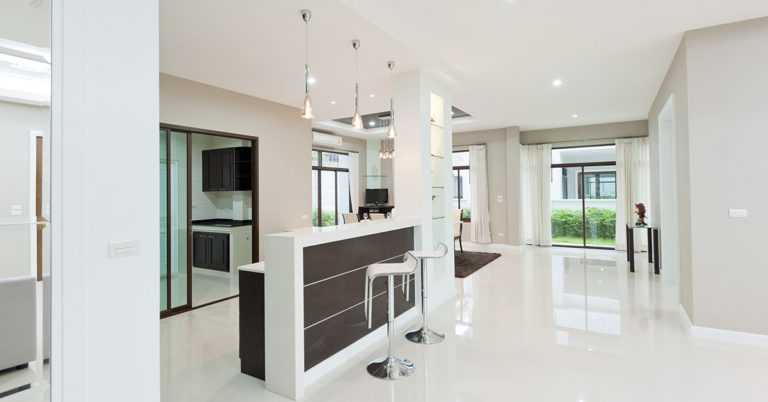 13 Secrets to Always Having a Clean House - Featured image