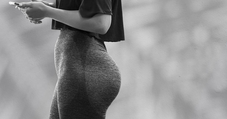 TikTok Bans Dangerous New ‘Legging Legs’ Trend That Gen Z Is Obsessed With - Featured image