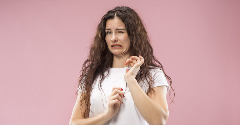 35 Disturbing Photos That Will Make You Want to Look Away But Can’t - Featured image