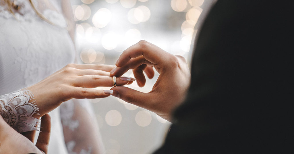 Husband-to-Be Wants Everyone at Their Wedding Ceremony to Know His Fiancée Is Not ‘Pure’ - Featured image