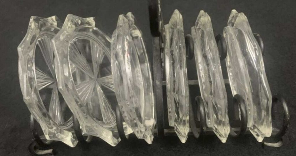 Forgotten Gems: It’s Time to Bring Back Vintage Furniture Coasters - Featured image