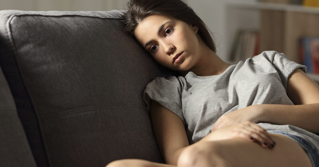 10+ Signs of Depression in Teens To Never Ignore - Featured image