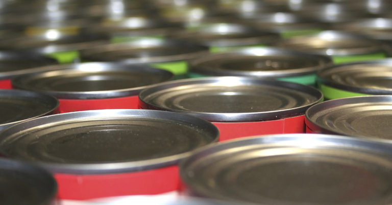 25+ Examples of Unusual Canned Foods From The US and Around the World - Featured image