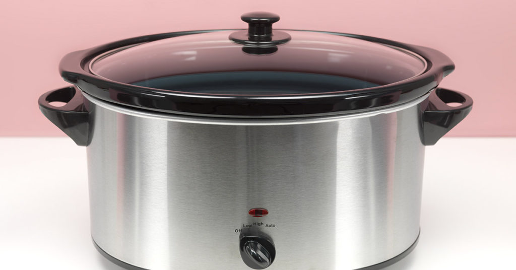 13 Foods You Should Never Put in a Slow Cooker - Featured image