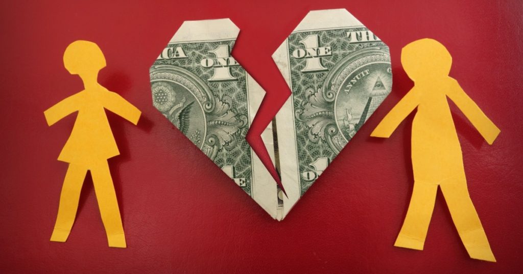 Husband Discovers Wife Has a Secret Savings Account and She Says He Has ‘No Right’ To Her Money - Featured image