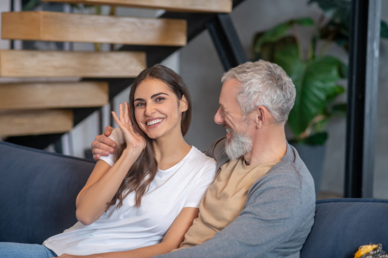 10 Habits Older Men Have That Women Genuinely Can’t Resist - Featured image