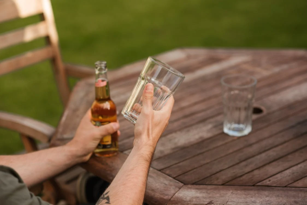 Recognizing the warning signs of alcohol dependence