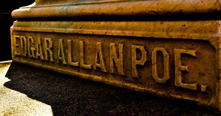 20 American Gravesites That People Visit More Than Any Other - Featured image