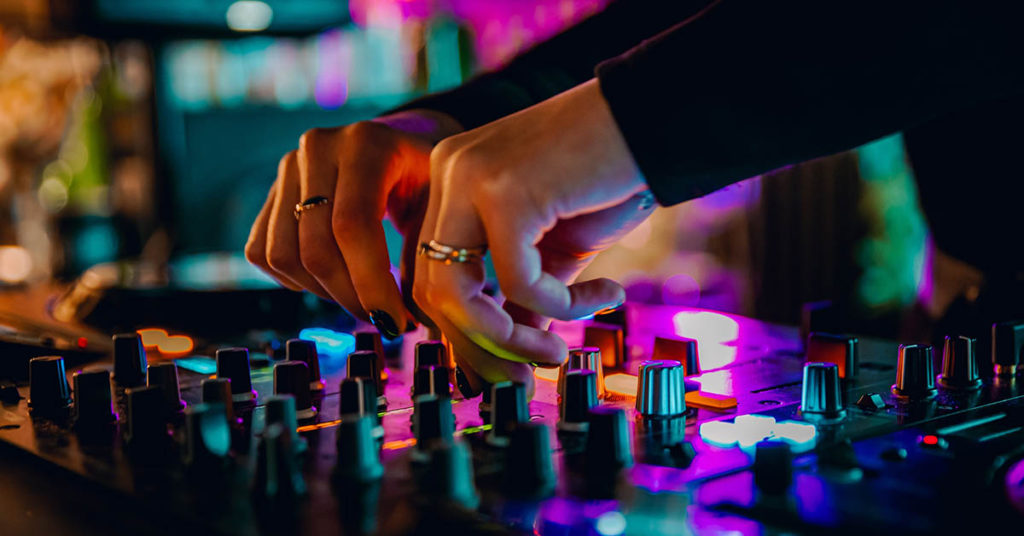 New Details Emerge About Avicii’s Finals Days Before His Tragic Death at 28 - Featured image