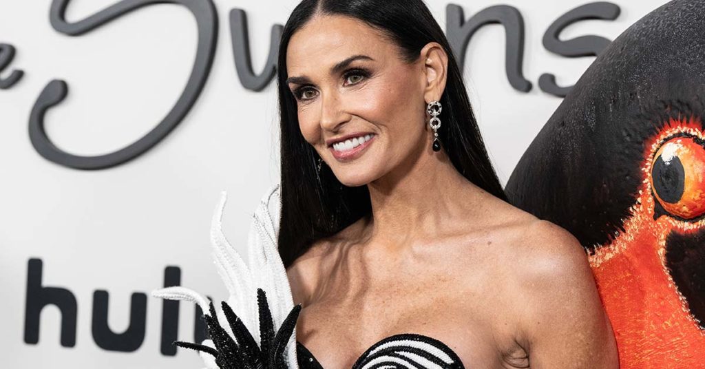 Demi Moore Looks Stunning at 61, But People Are Noticing One Small Detail - Featured image