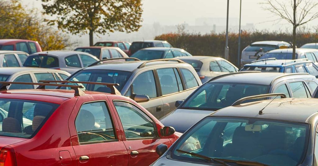 3-Year-Old Tragically Dies After ‘Distracted’ Dad Forgot About Her in Hot Car - Featured image