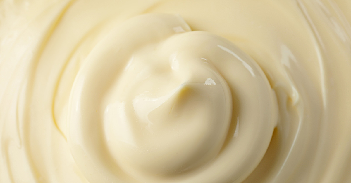 close up of creamy texture of mayonnaise