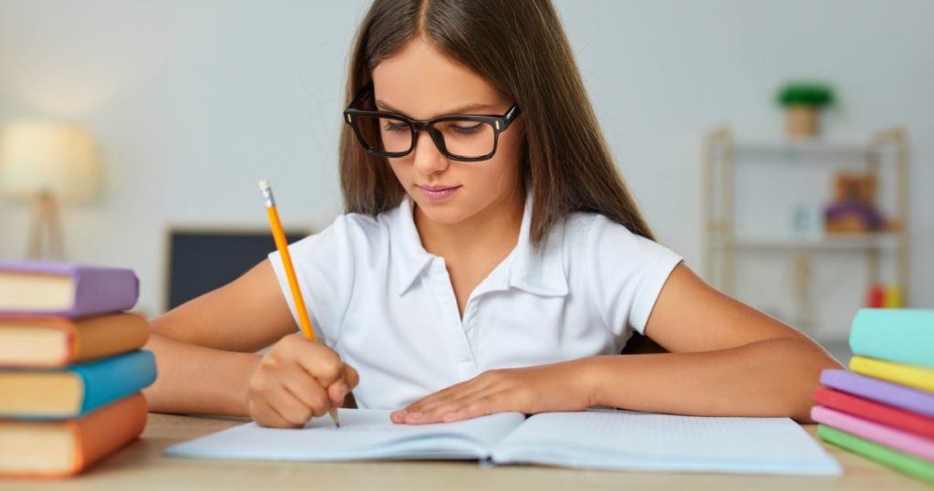 Mom Shares Her 2nd Grader’s Math Homework Online, And Almost No One Can Figure It Out - Featured image