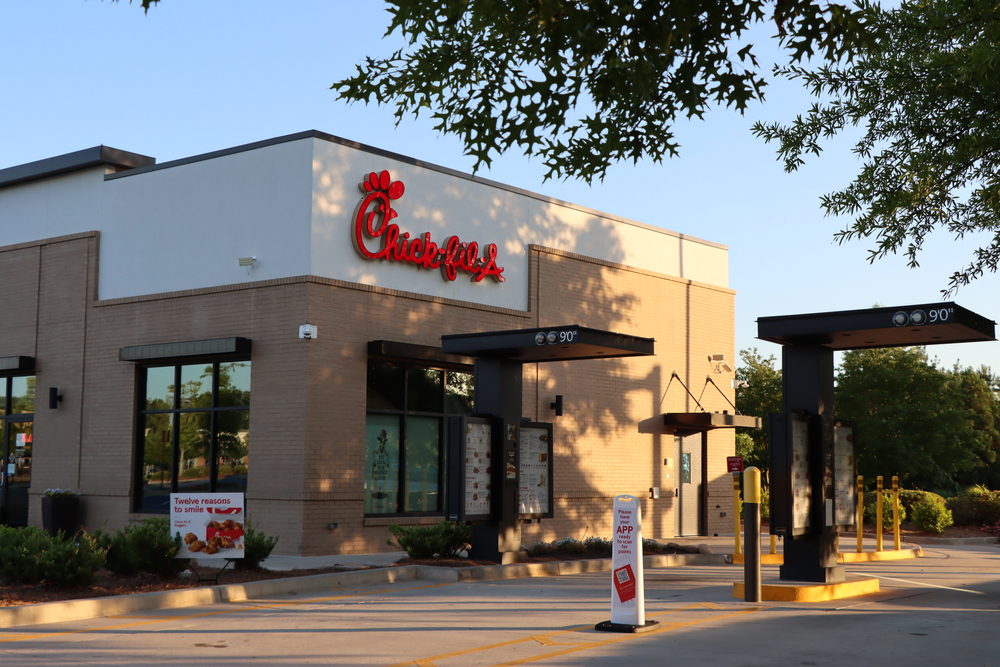 COLUMBUS, GEORGIA/ USA - 05-10-2020
Drive-through - Chick-fil-A.