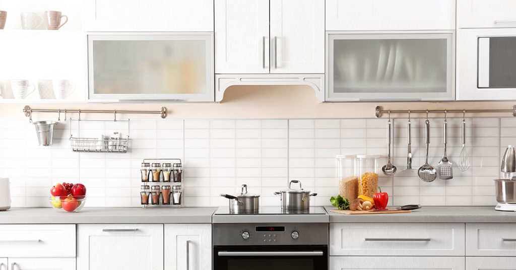 15 Things You Don’t Need in Your Kitchen - Featured image