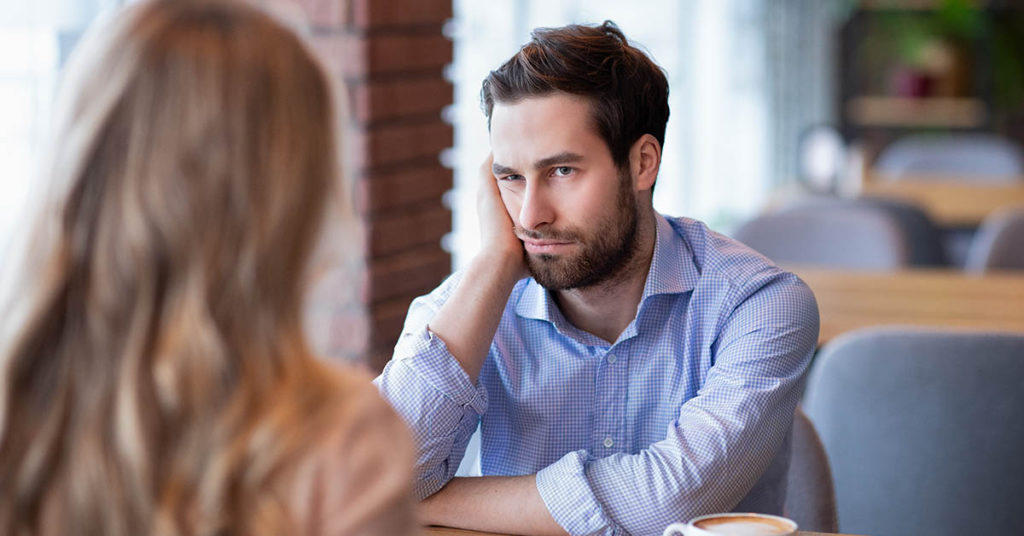 7 Reasons Why People Suddenly Lose Interest in a Relationship - Featured image