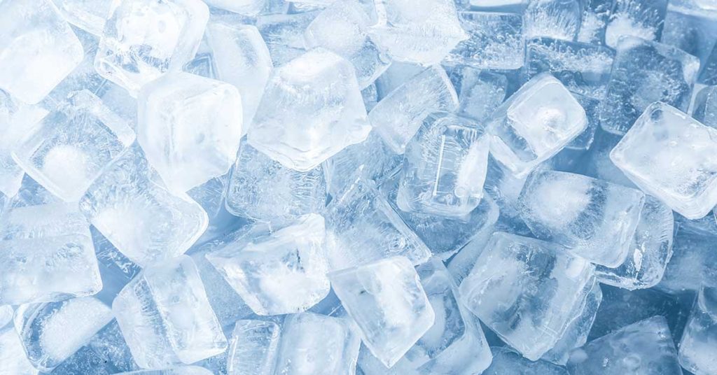 Why Do Americans Love Ice In Their Drinks, But The British Don’t? - Featured image