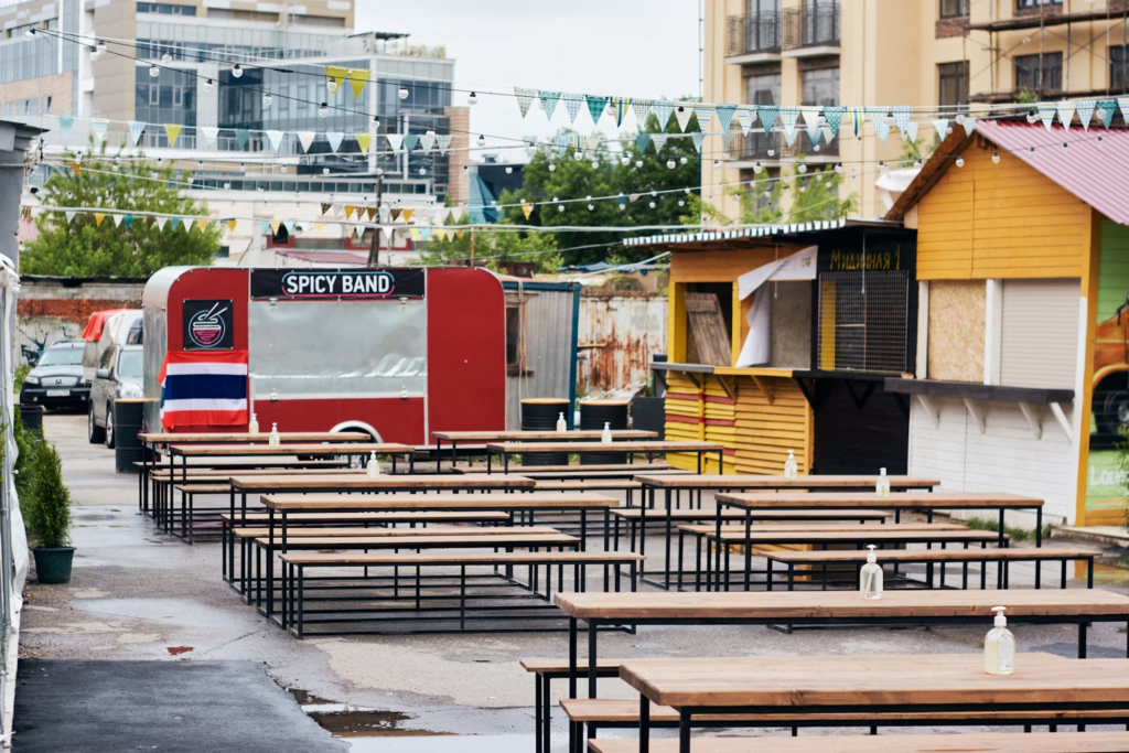 Food court