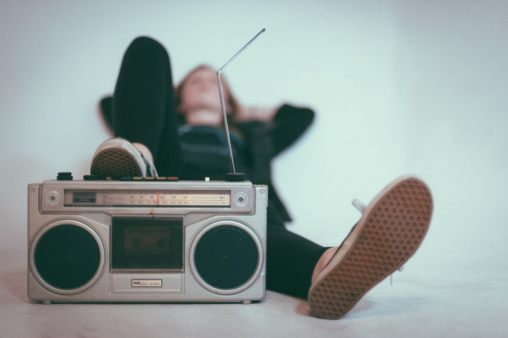Portable stereo