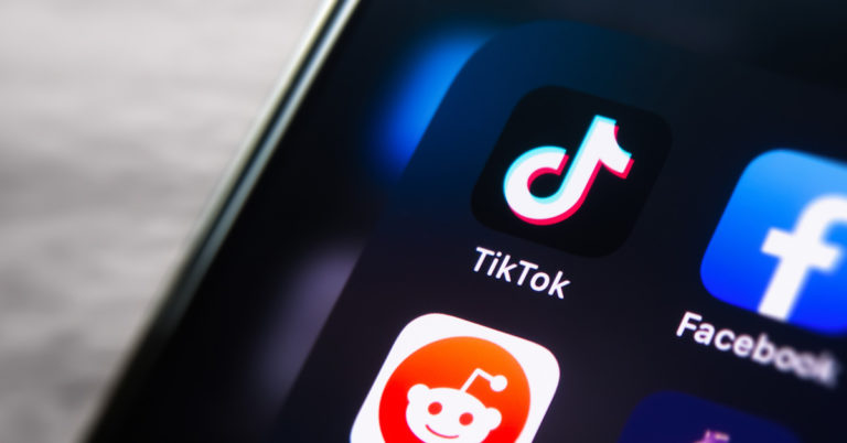 New Video Shows Hawk Tuah Girl Is Gaining Popularity But For All The Wrong Reasons - Featured image