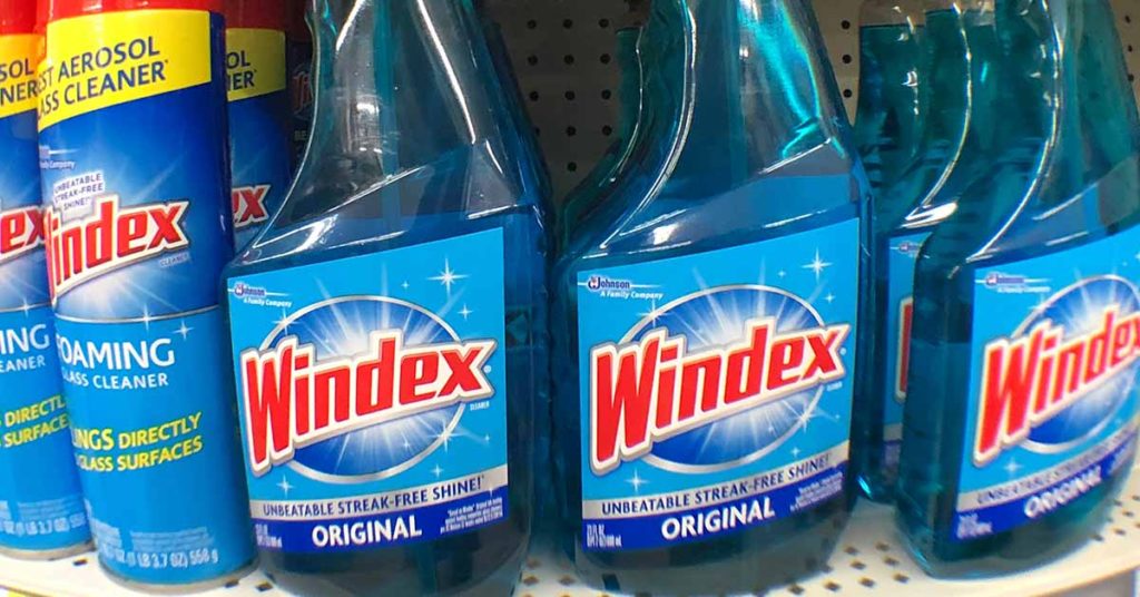10 Ways To Use Windex That Have Nothing to Do With Windows - Featured image