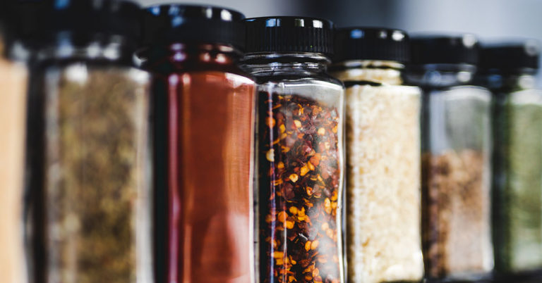 How to Breathe New Life Into Old Spices in Your Pantry - Featured image