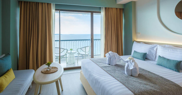 Bed Scarves: What Are They and Why Do You Need One? - Featured image