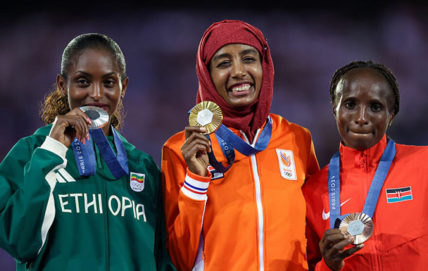 SIfan Hassan breaks records