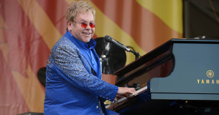 Elton John Left Partially Blind: What Happened? - Featured image