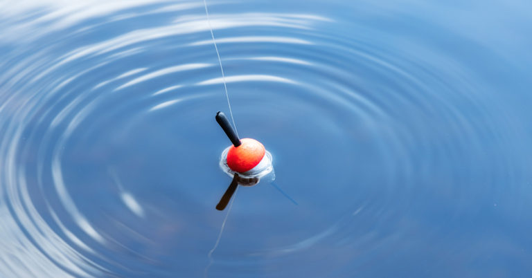 Man Helps Fatherless Children ‘Heal’ By Bringing Them On Fishing Trips Every Week - Featured image