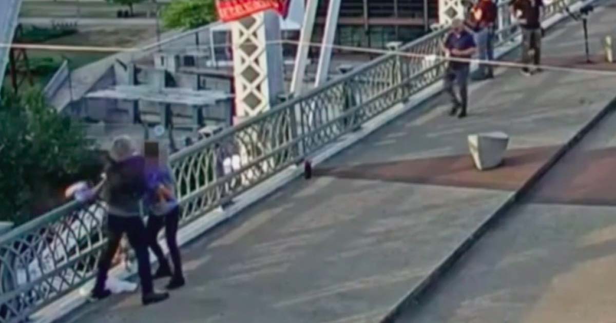 Jon Bon Jovi Saves Woman From Jumping off a Bridge : Secret Life Of Mom
