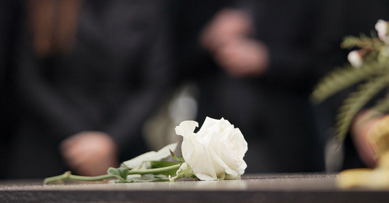 Parents Devastated After Baby is Pronounced Dead Again After Being Found Alive in Coffin - Featured image