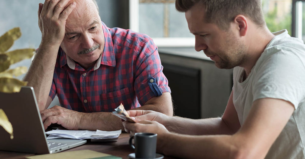 10 Things to Be Aware Of Before You Give Your Adult Children Money - Featured image