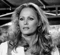 Bond Girl Icon: Ursula Andress