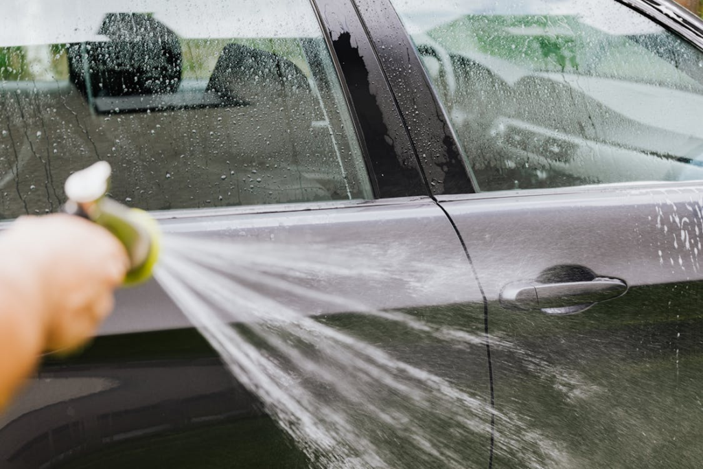 Washing car
