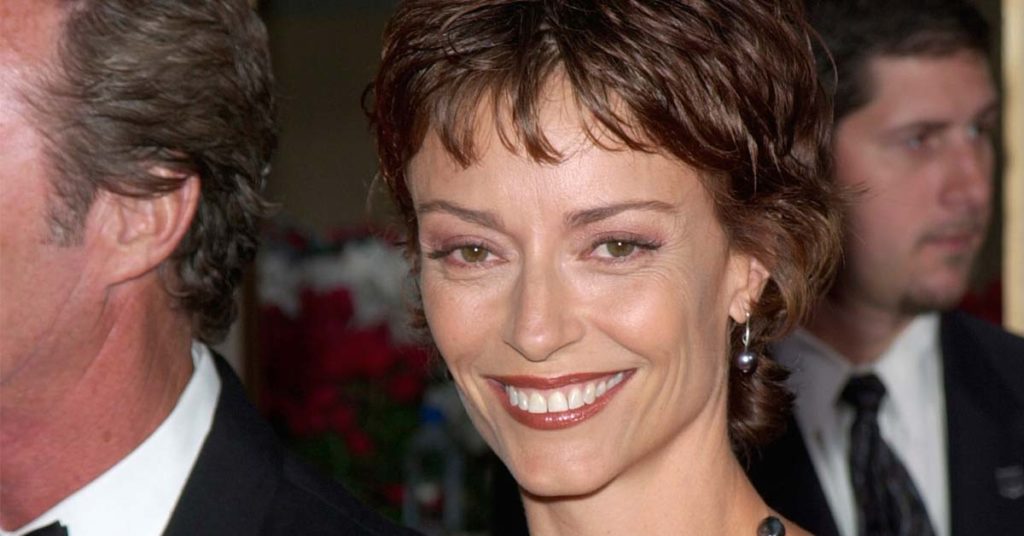 She Traded Hollywood Glamour For a Life On a Farm – Photos of Her Miraculous Transformation - Featured image