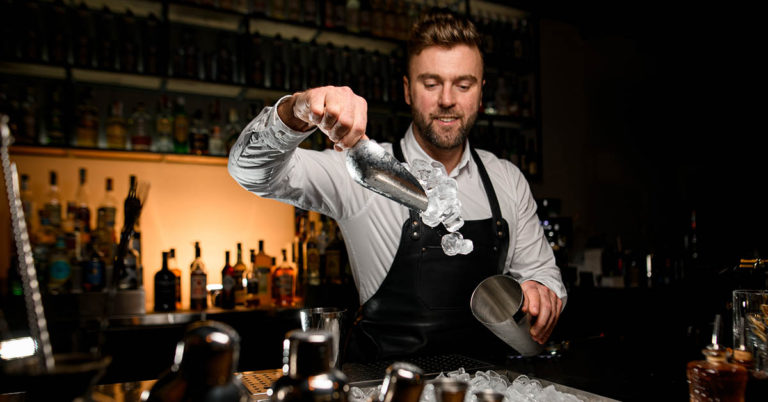 Bartender Reveals What Customers Actually Get When They Ask For ‘Less Ice’ - Featured image