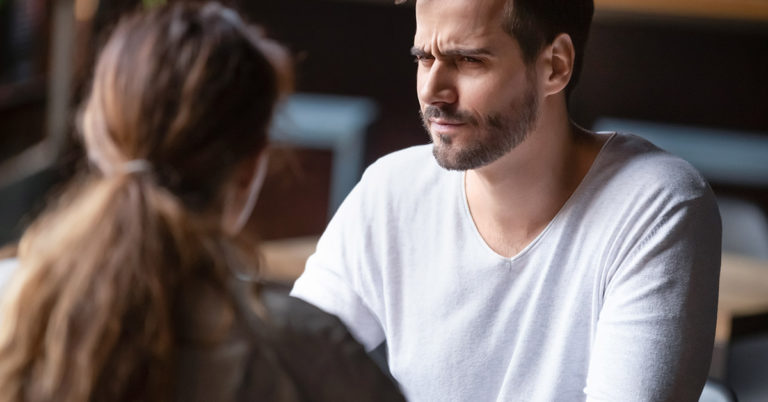 If Your Partner Says This To You, It’s Red Flag to Leave, Dating Expert Claims - Featured image