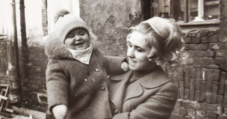 20 Old Baby Names From The ‘70s You Don’t Hear Anymore - Featured image